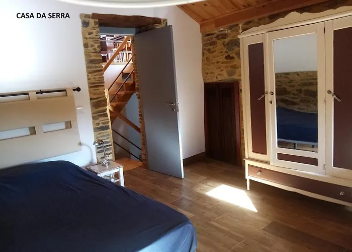 Casa Do Pátio E Casa Da Serra Casa de Férias Castanheira de Pera